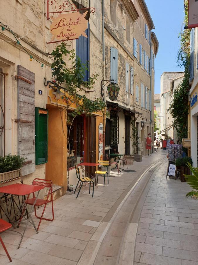 Les Estrelles Apartment Saint-Remy-de-Provence Exterior photo