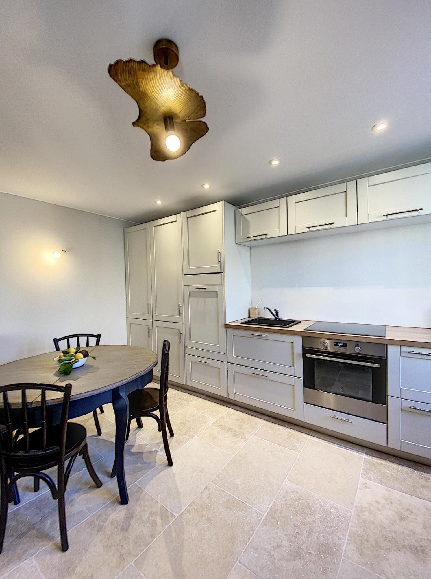 Les Estrelles Apartment Saint-Remy-de-Provence Room photo